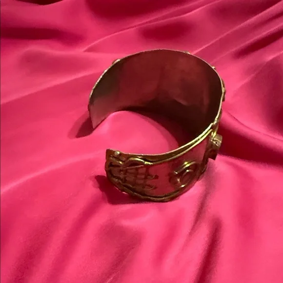 Vintage Artisan Mixed Metal Brutalist With Black Onyx Cuff Bracelet - Picture 3 of 13